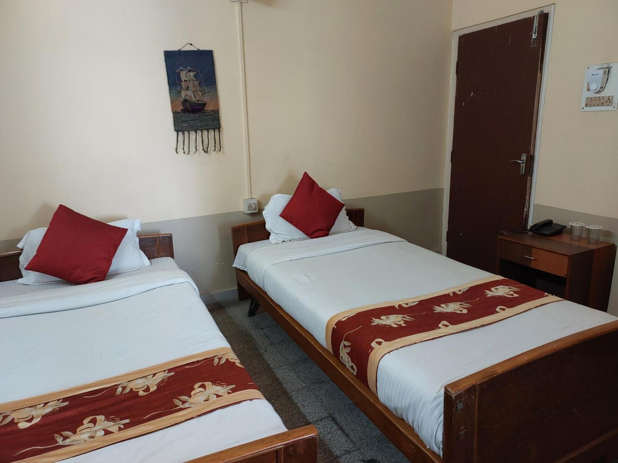 Riverview Guest House Guwahati Zewnętrze zdjęcie