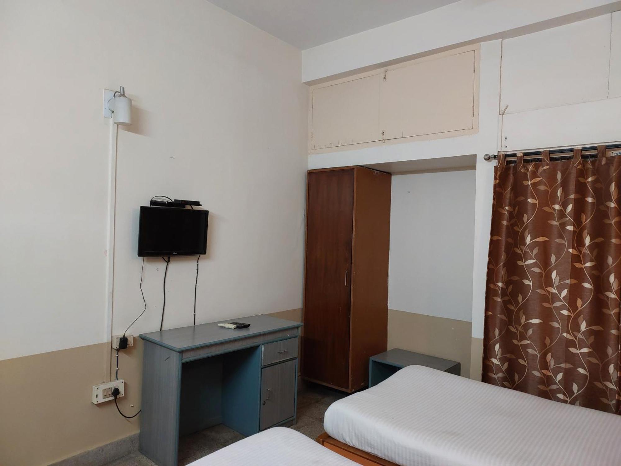 Riverview Guest House Guwahati Zewnętrze zdjęcie