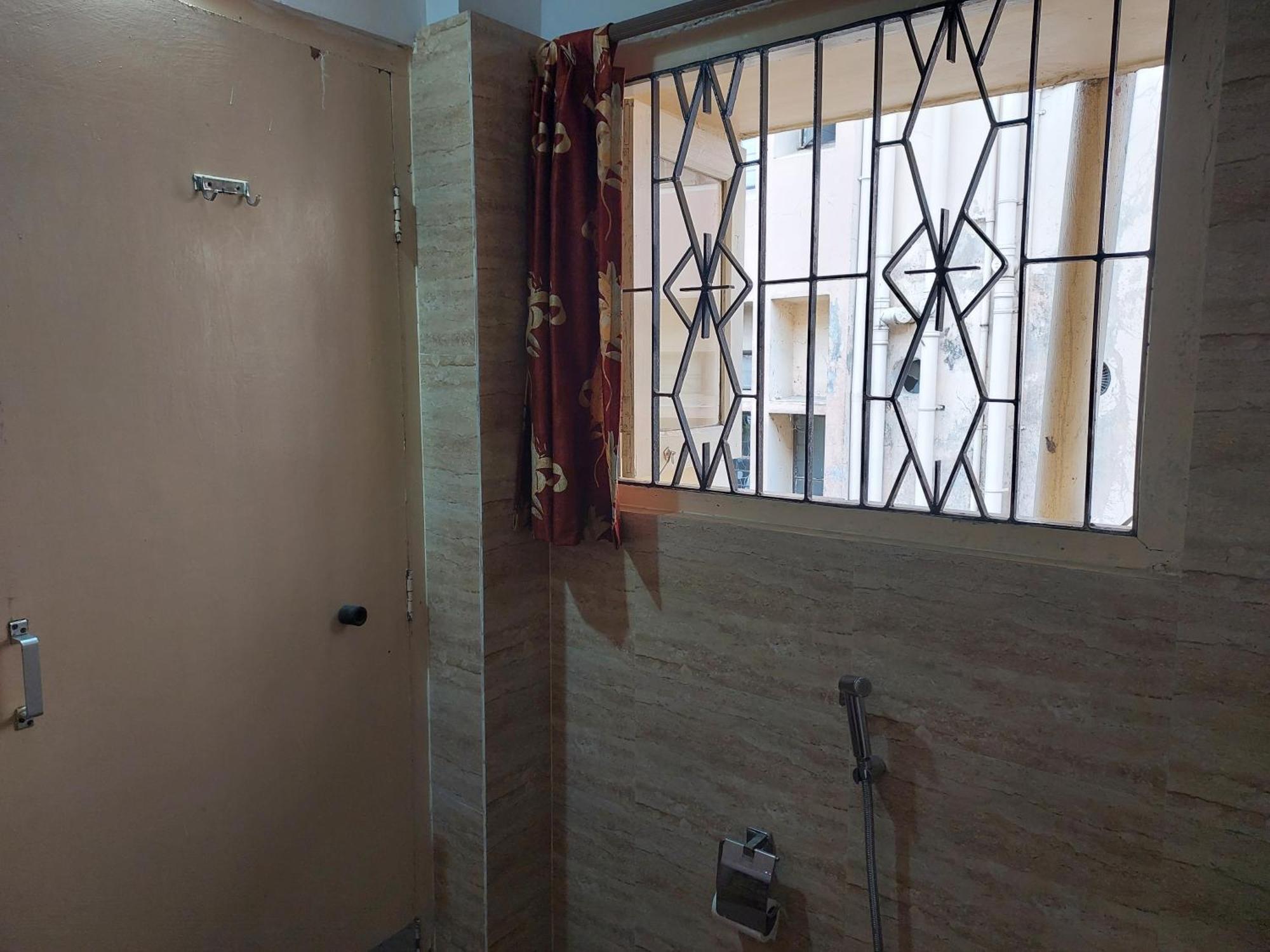 Riverview Guest House Guwahati Zewnętrze zdjęcie