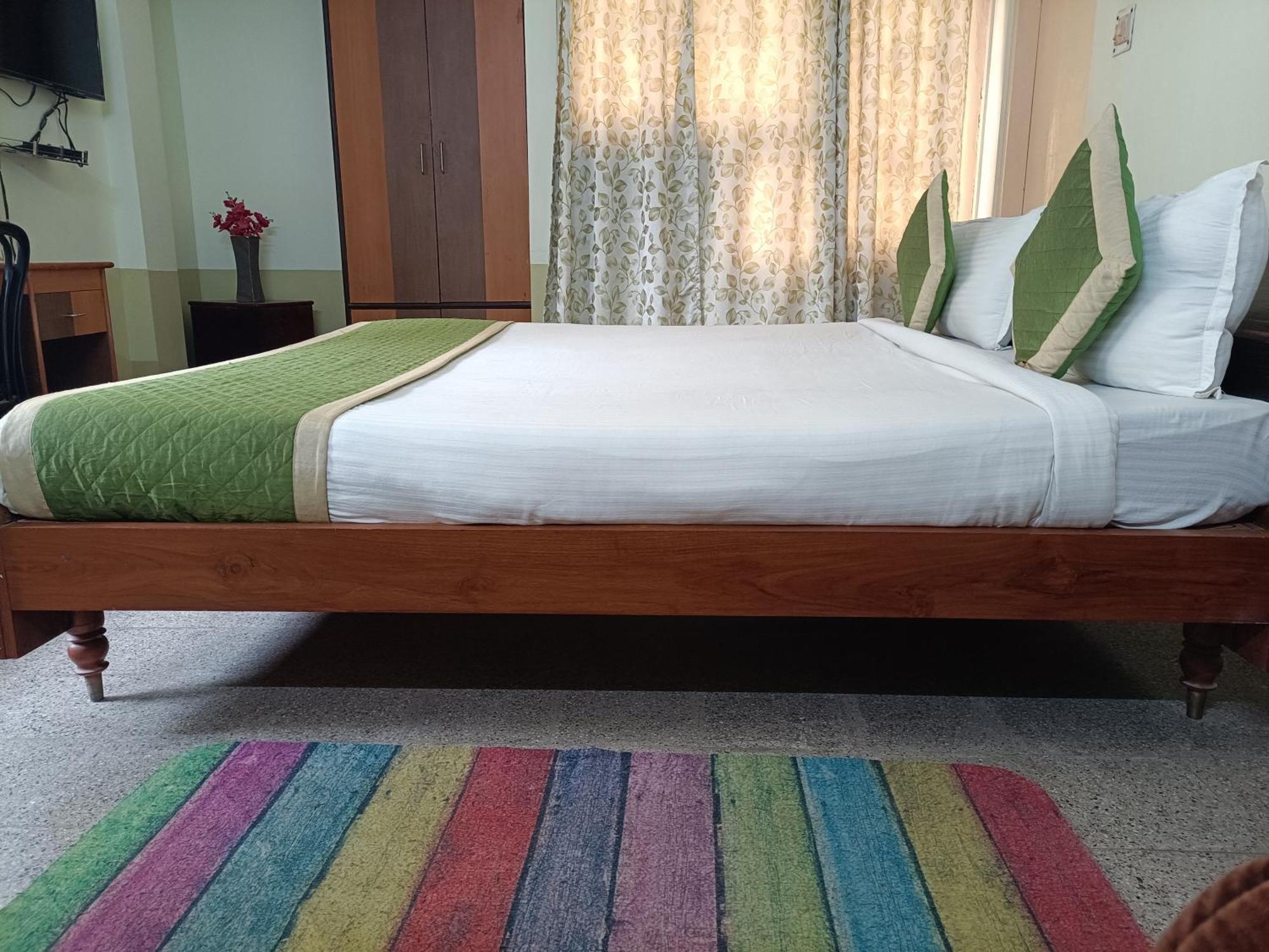Riverview Guest House Guwahati Zewnętrze zdjęcie